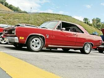 Mopar Thunder Show Cuda Photo