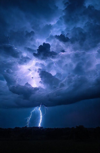 Live Lightning Wallpaper