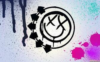 Blink Wallpaper Top Background