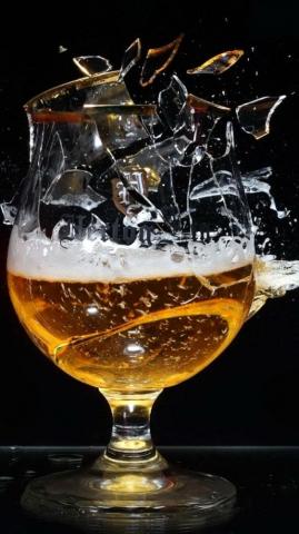 Broken Glass Splashes Wallpaper