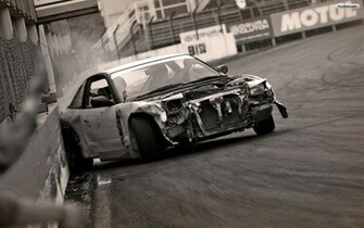 Youwall Car Crash Wallpaper