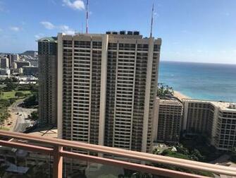 Hilton Hawaiian Village Bedroom Bath Condo At The Lagoon