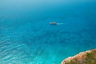 Blue Sea And Yacht Background High Quality Background
