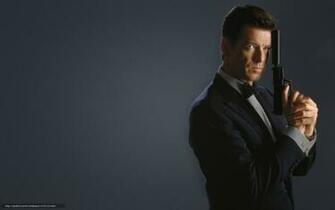 Wallpaper Pierce Brosnan Gun James Bond Desktop