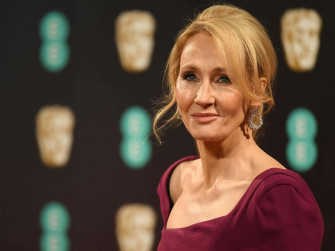 J K Rowling X Wallpaper