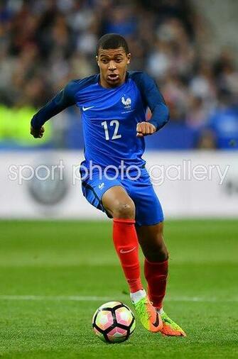 Friendly Internationals Image Football Posters Kylian