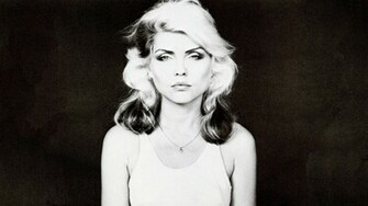 Blondie Backdrop Wallpaper