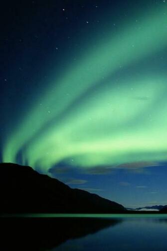 Aurora Borealis iPhone 4s Wallpaper iPad