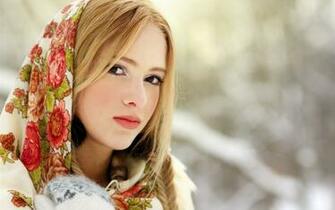 Beautiful Blonde Wallpaper