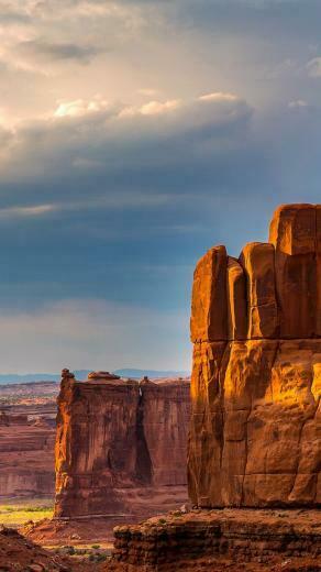 Grand Canyon Natural Rock Formations iPhone Wallpaper Valley