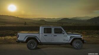 Jeep Gladiator Overland Side HD Wallpaper
