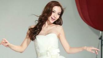 Angelababy Desktop Wallpaper