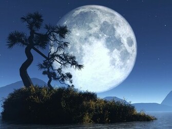 Distanse Full Moon Wallpaper