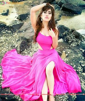 Actress Akasa Singh Stills News Indiglamour