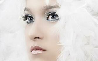 Women Faces Wallpaper