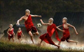 Funny Football Wallpaper