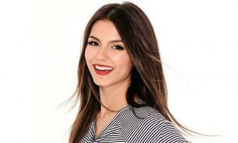 Victoria Justice Wallpaper