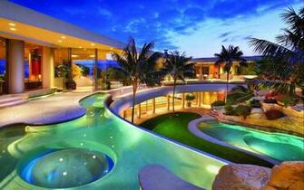 HD Beach House Wallpaper