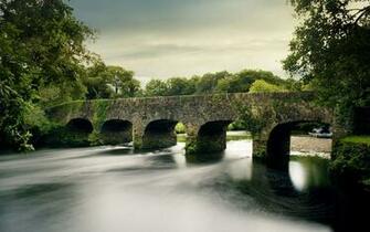 Gallant Old Bridge HD Wallpaper