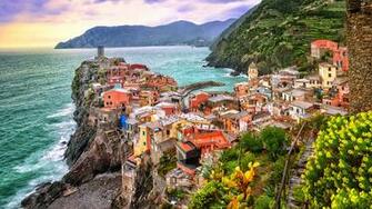 Image Liguria Vernazza Cinque Terre Park Italy Cliff Bay