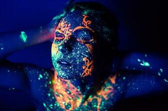 Glow In The Dark Body Painting Art HD Wallpaper Hivewallpaper