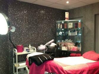 Ricerche Correlate A Black Glitter Wallpaper Glasgow