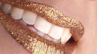 Wallpaper Lips Lipstick Gold Chips Close Up Mac