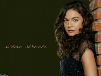 Alexa Davalos Wallpaper