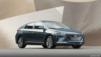 Hyundai Ioniq Hybrid Front HD Wallpaper