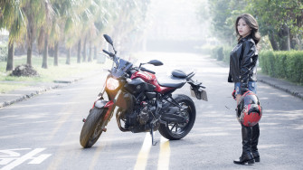 Wallpaper Black And Brown Naked Motorcycle On Road During Daytime