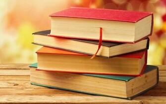 Books Desktop Wallpaper