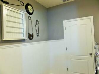 Wallpaper Is It Gives You The Look Of Beadboard Paneling