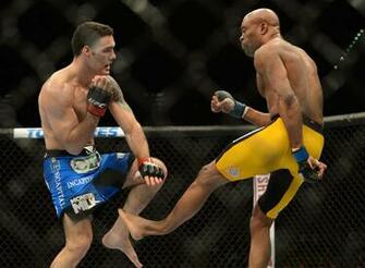 Anderson Silva Leg Broken Ufc Wallpaper