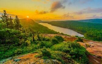 Sunrise At Lake Of Clouds Favorite Places Spaces