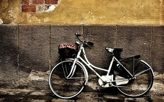 Nostalgic Memory Bicycles Aesthetic Photography Wallpaper