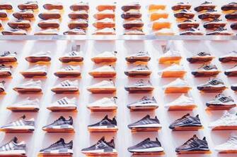 Sneakers Pictures HD Image