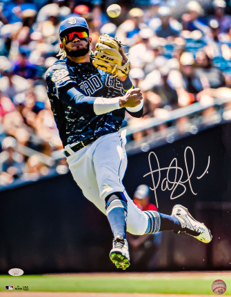 Fernando Tatis Jr Autographed Photo San