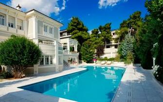 Wallpaper Pool House Luxury With Large