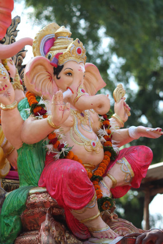 Ganesh iPhone Wallpaper