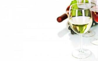 Glass Of White Wine Wallpaper