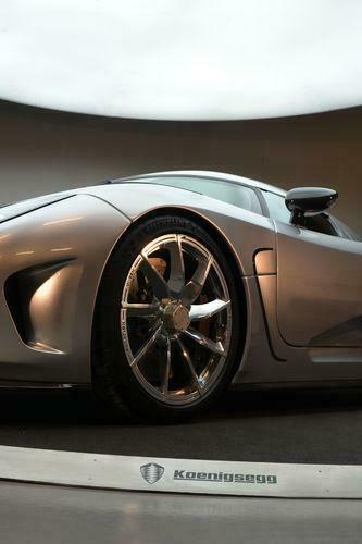 Koenigsegg Agera R Phone Wallpaper