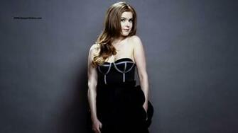 Sexy Isla Fisher HD Wallpaper Online