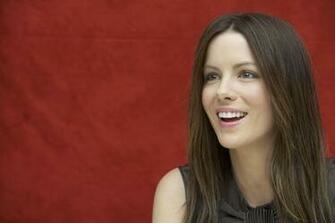 Kate Beckinsale Wallpaper High Quality