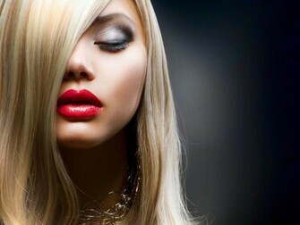 Pretty Face Wallpaper HD