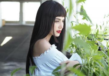 Davika Hoorne Desktop Background Cool