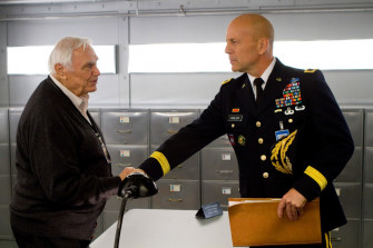 1080p Ernest Borgnine Bruce Willis Henri Red Frank Moses Wallpaper