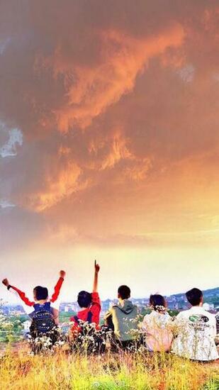 Mobile Lockscreens Wallpaper A Love So Beautiful