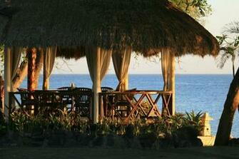 Beach Hut Wallpaper
