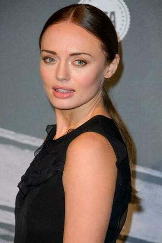 English Actress Laura Haddock Cute Image And
