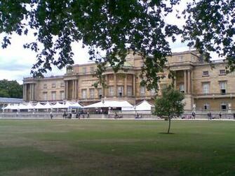 Buckingham Palace Wallpaper